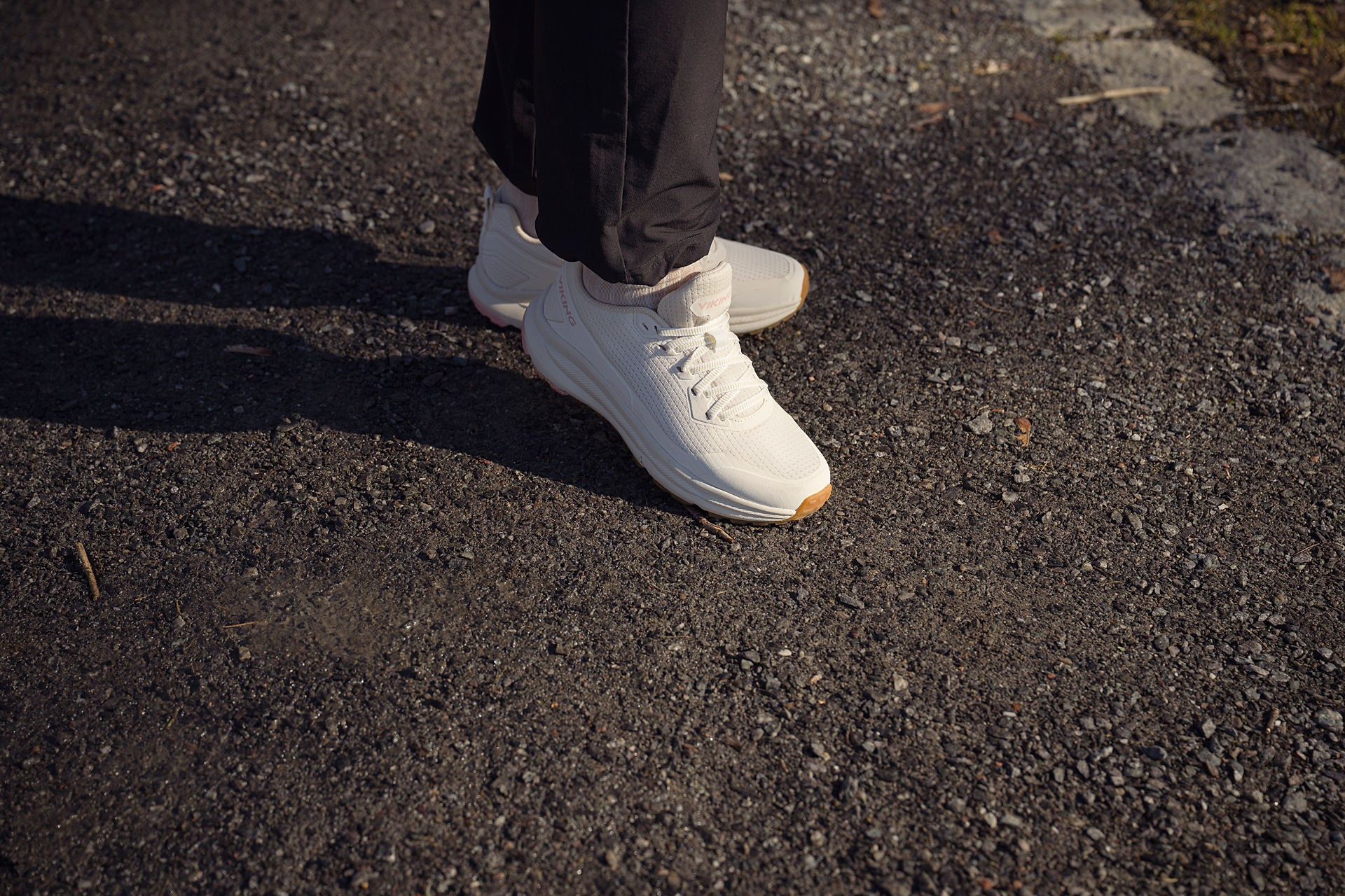 VIKING Motion Low W Cream/Light Pink