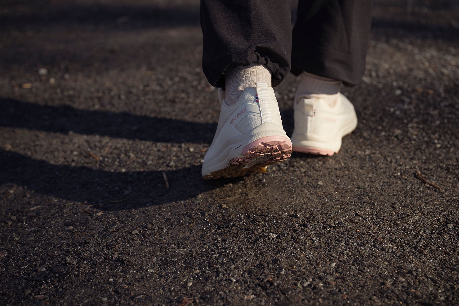 VIKING Motion Low W Cream/Light Pink
